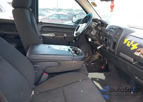 2013 Chevrolet Silverado 1500 Lt z USA, uszkodzony, nr VIN 1GCRKSE7XDZ296682